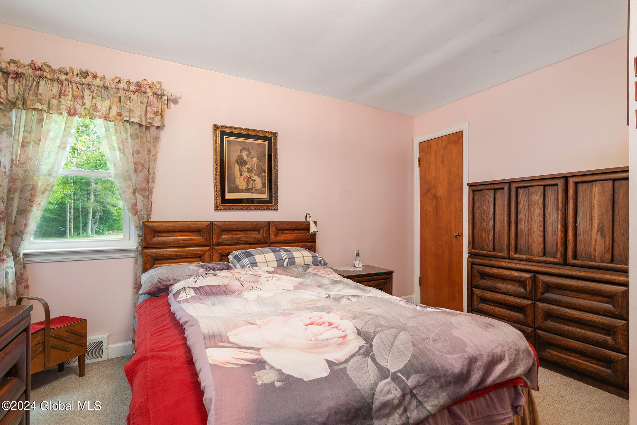 4473 Hurst Road Guilderland, NY 12009 - Photo 17 of 42 17-web-or-mls-4473HurstRd_18