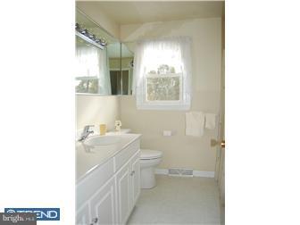 21 George Read Road New Castle, DE 19720 - Photo 11 of 12 Bathroom