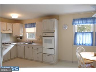 21 George Read Road New Castle, DE 19720 - Photo 6 of 12 Kitchen