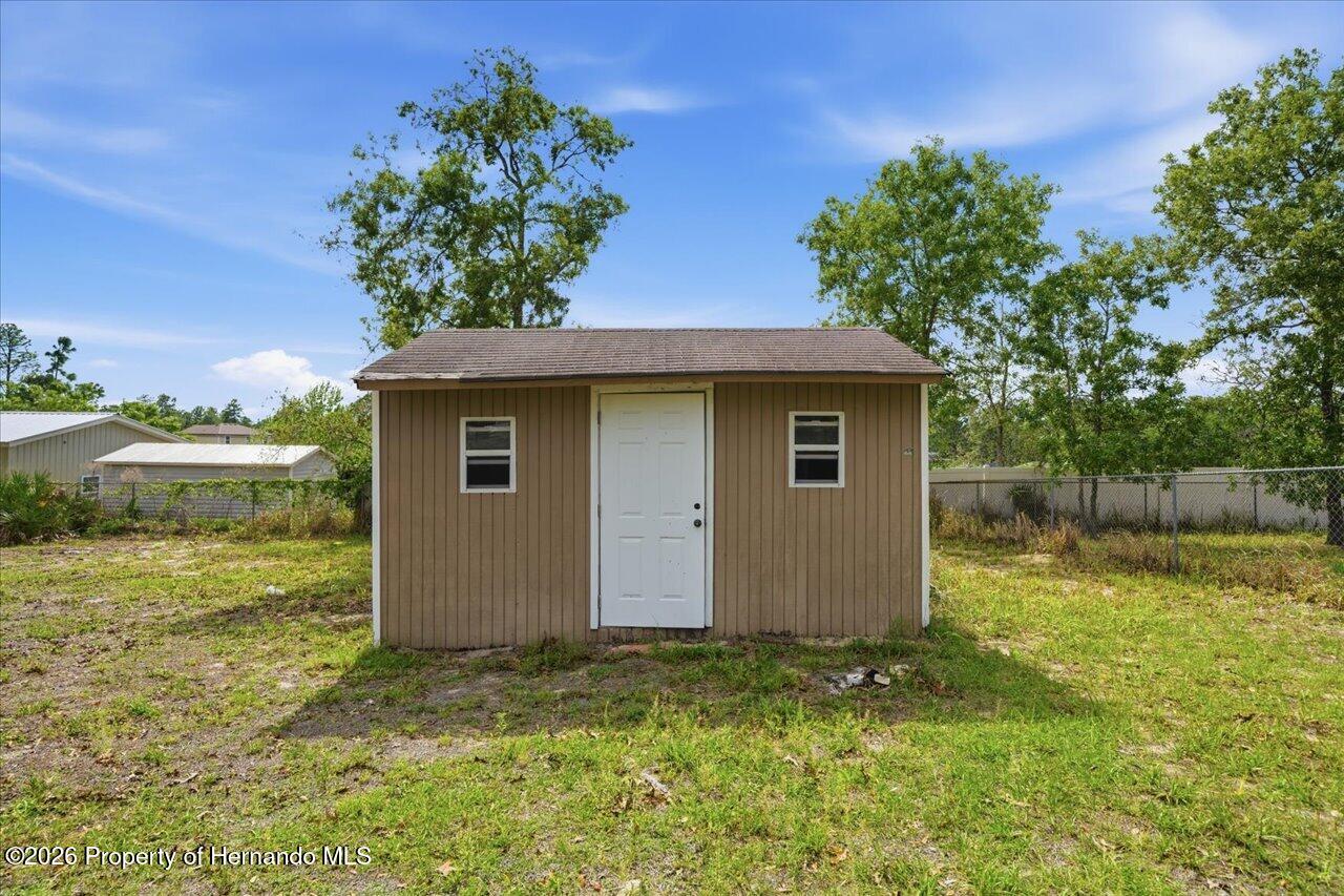 11327 Lark Sparrow Road Weeki Wachee, FL 34614 - Photo 72 of 81
