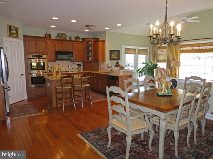 321 Wisteria Lane Sinking Spring, PA 19608 - Photo 14 of 25 Kitchen