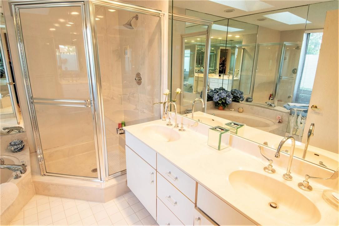 19502 Bay View Road Boca Raton, FL 33434 - Photo 18 of 32 Photo 18