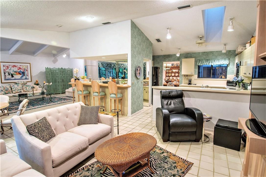 19502 Bay View Road Boca Raton, FL 33434 - Photo 22 of 32 Photo 22