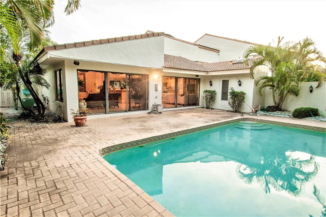 19502 Bay View Road Boca Raton, FL 33434 - Photo 26 of 32 Photo 26