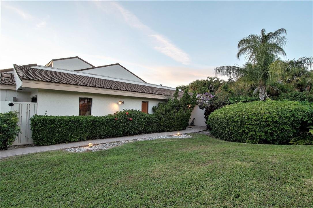 19502 Bay View Road Boca Raton, FL 33434 - Photo 5 of 32 Photo 5