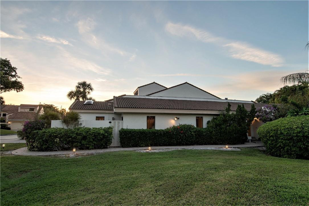 19502 Bay View Road Boca Raton, FL 33434 - Photo 6 of 32 Photo 6
