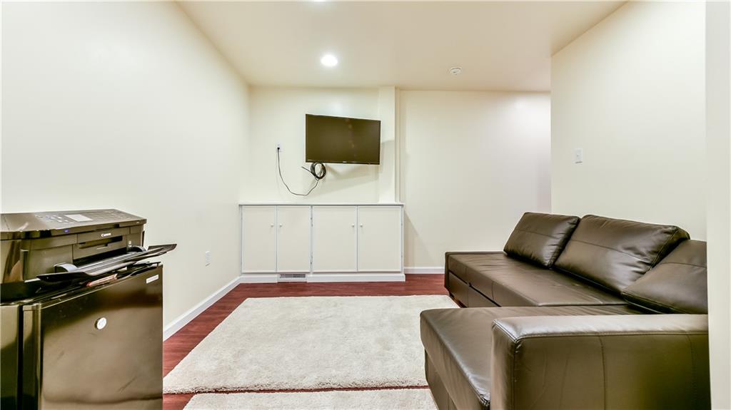 4243 Clendenning Road Gibsonia, PA 15044 - Photo 22 of 25 Gallery Image 22