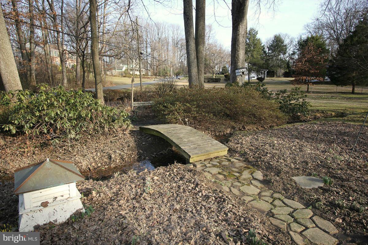 2566 Babcock Road Vienna, VA 22181 - Photo 26 of 27 Exterior (General)