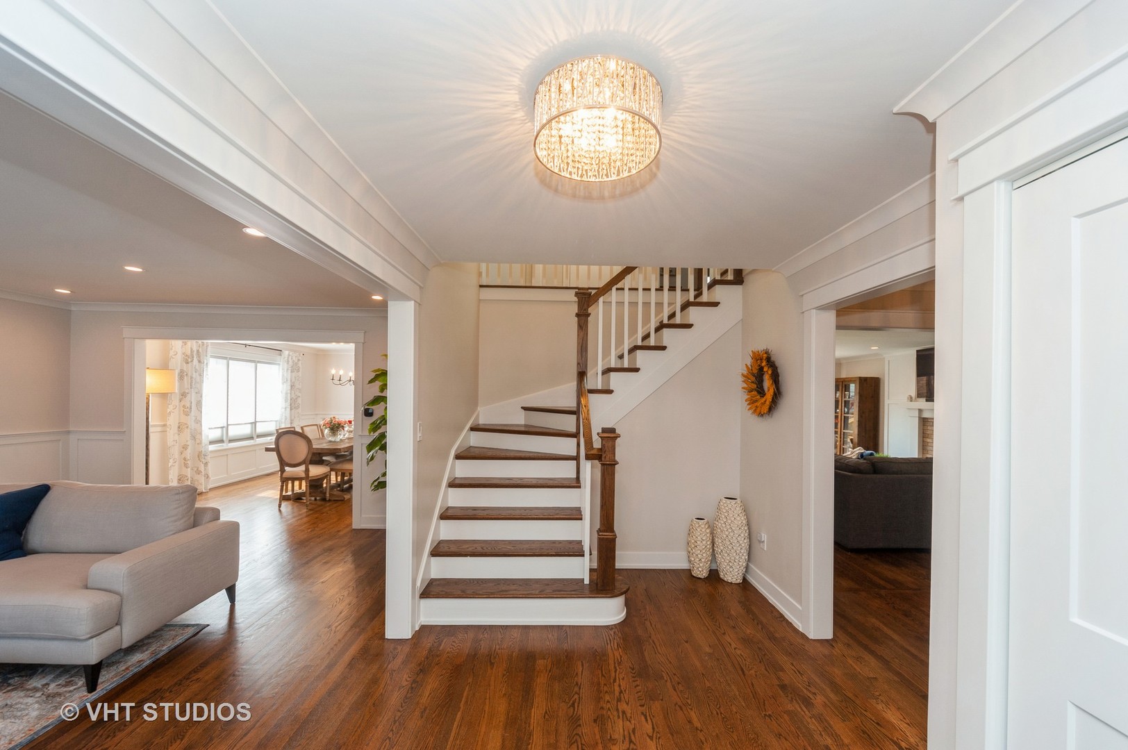 217 Devon Avenue Park Ridge, IL 60068 - Photo 3 of 28 a view of entryway and hall with wooden floor