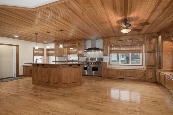 $325,000 | 1402 Maple Street, Chillicothe, MO 64601