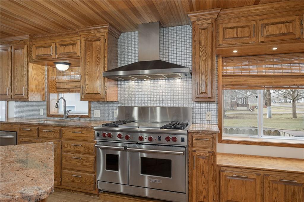 1402 Maple Street Chillicothe, MO 64601 - Photo 19 of 41