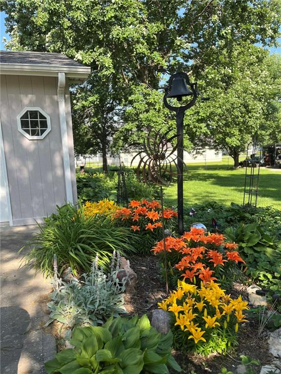 1402 Maple Street Chillicothe, MO 64601 - Photo 8 of 41