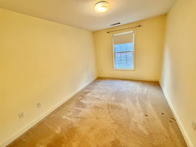 $324,900 | 14 Vista Ridge Drive, Unit 60, Londonderry, NH 03053