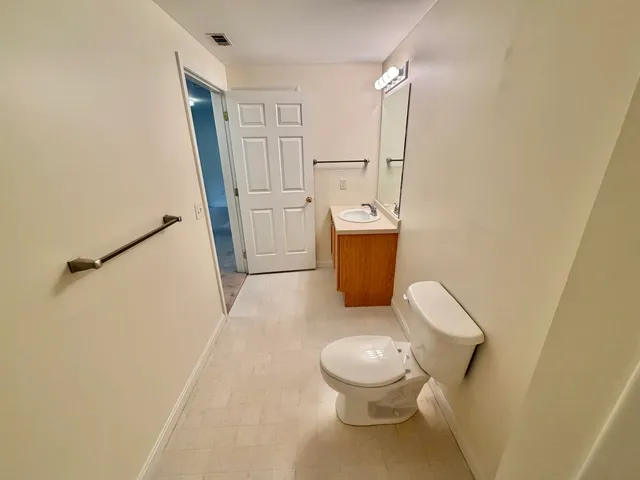 $324,900 | 14 Vista Ridge Drive, Unit 60, Londonderry, NH 03053