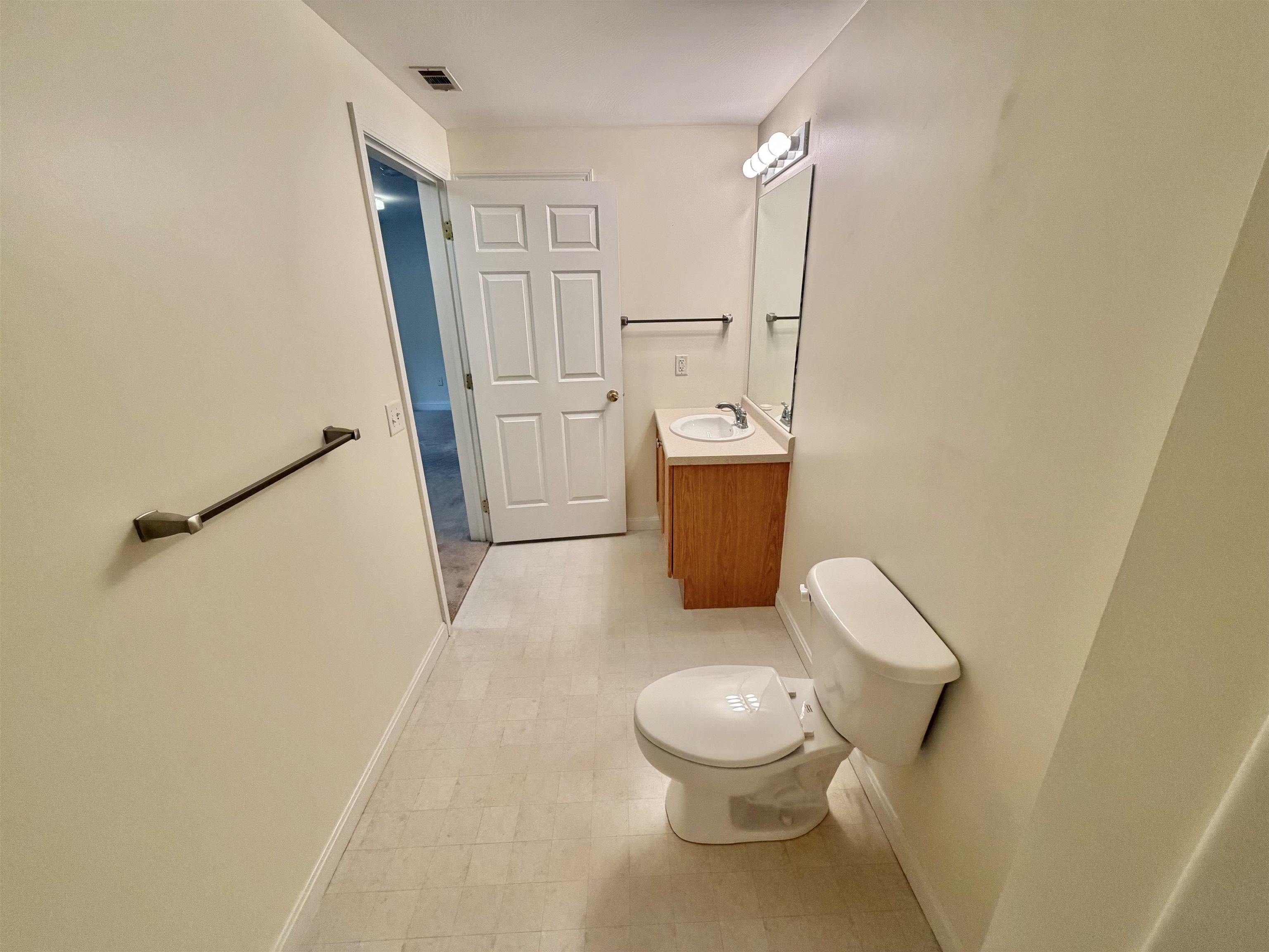 14 Vista Ridge Drive, Unit 60 Londonderry, NH 03053 - Photo 10 of 22