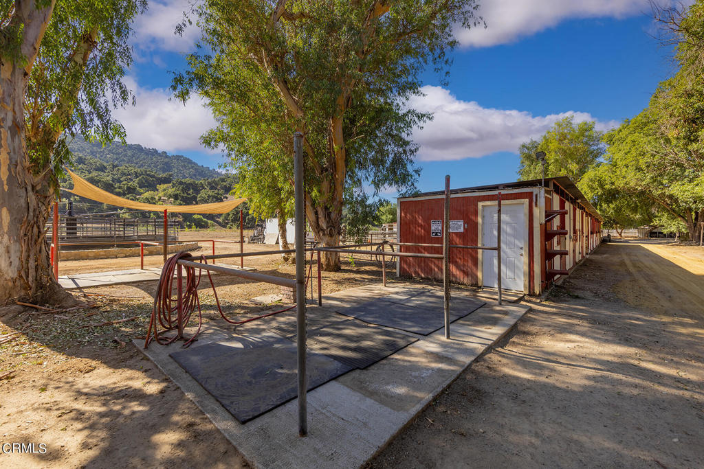 10484 Creek Road Oak View, CA 93022 - Photo 32 of 52 a view of a street with sitting area
