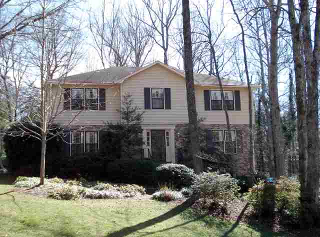 209 Oak Ridge Court Greer, SC 29650 - Photo 1 of 7 Gallery Image 1