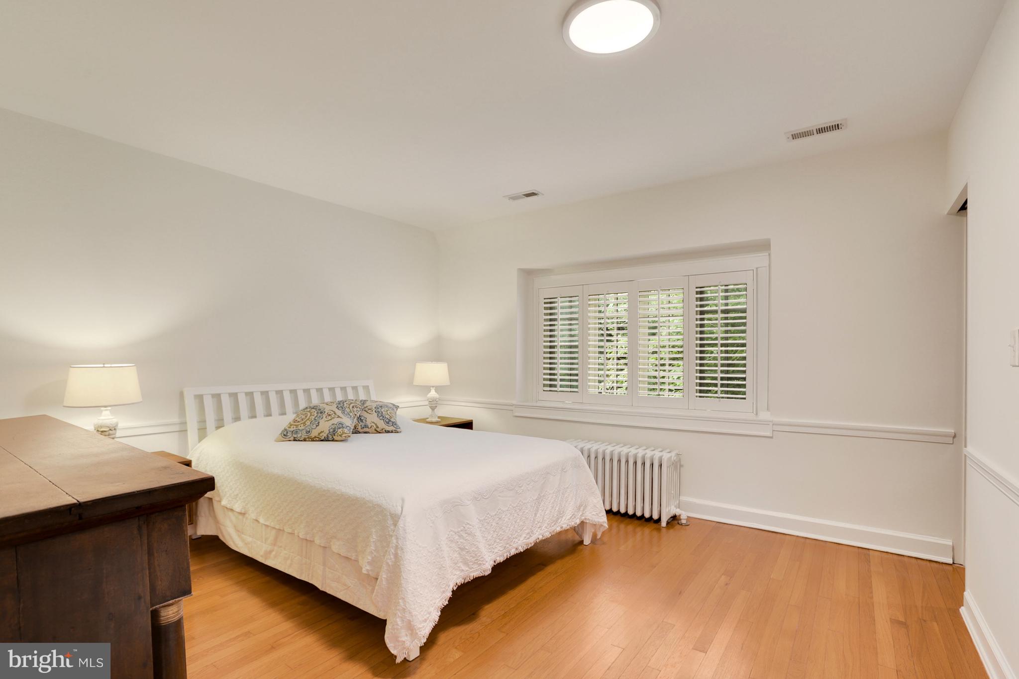 4442 Q Street Northwest Washington, DC 20007 - Photo 27 of 58