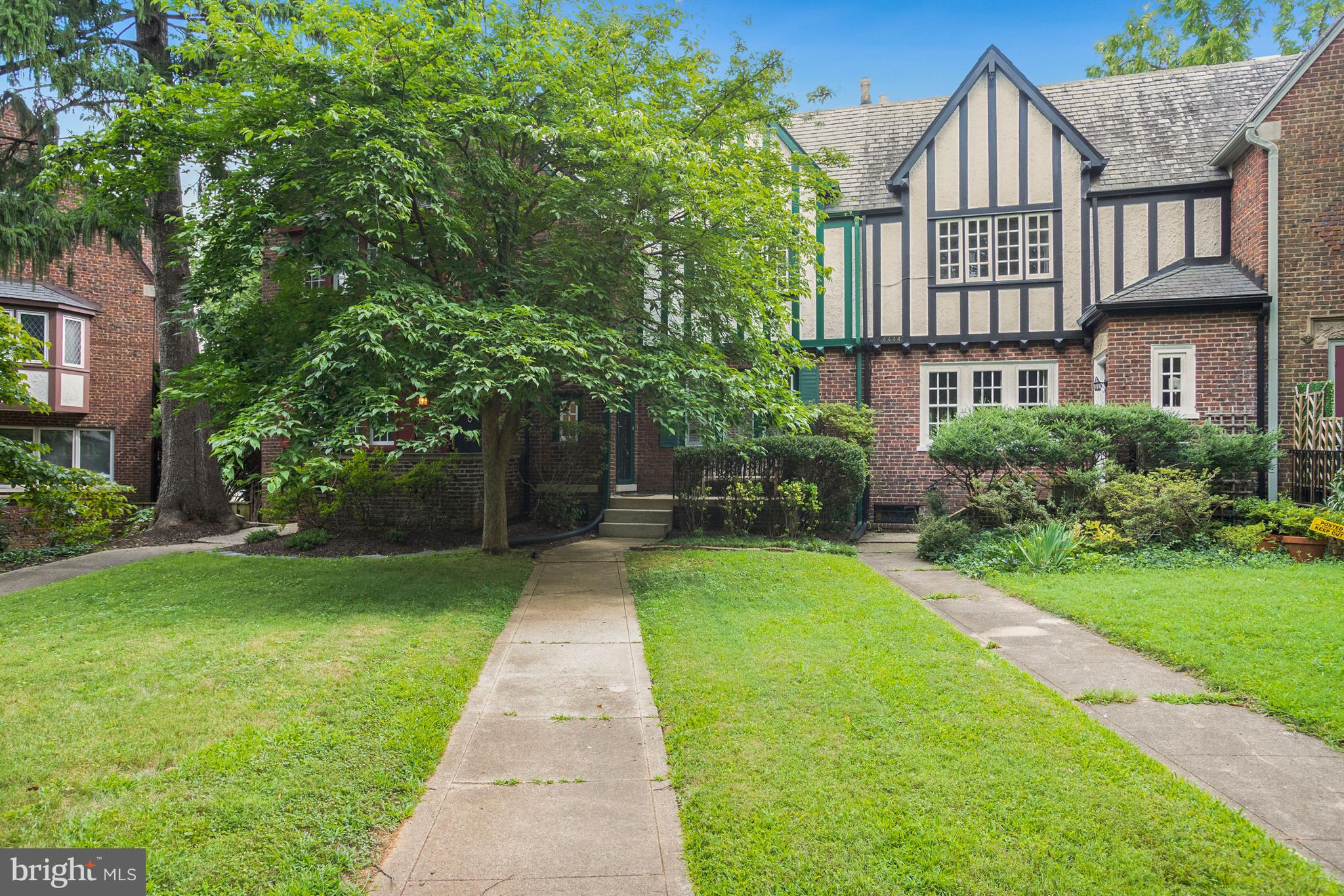 4442 Q Street Northwest Washington, DC 20007 - Photo 4 of 58