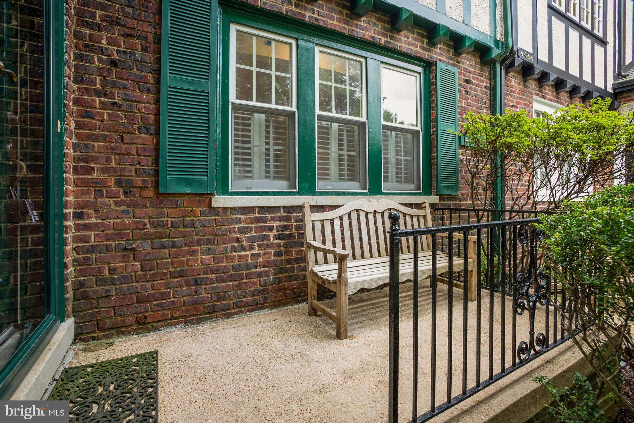 4442 Q Street Northwest Washington, DC 20007 - Photo 6 of 58