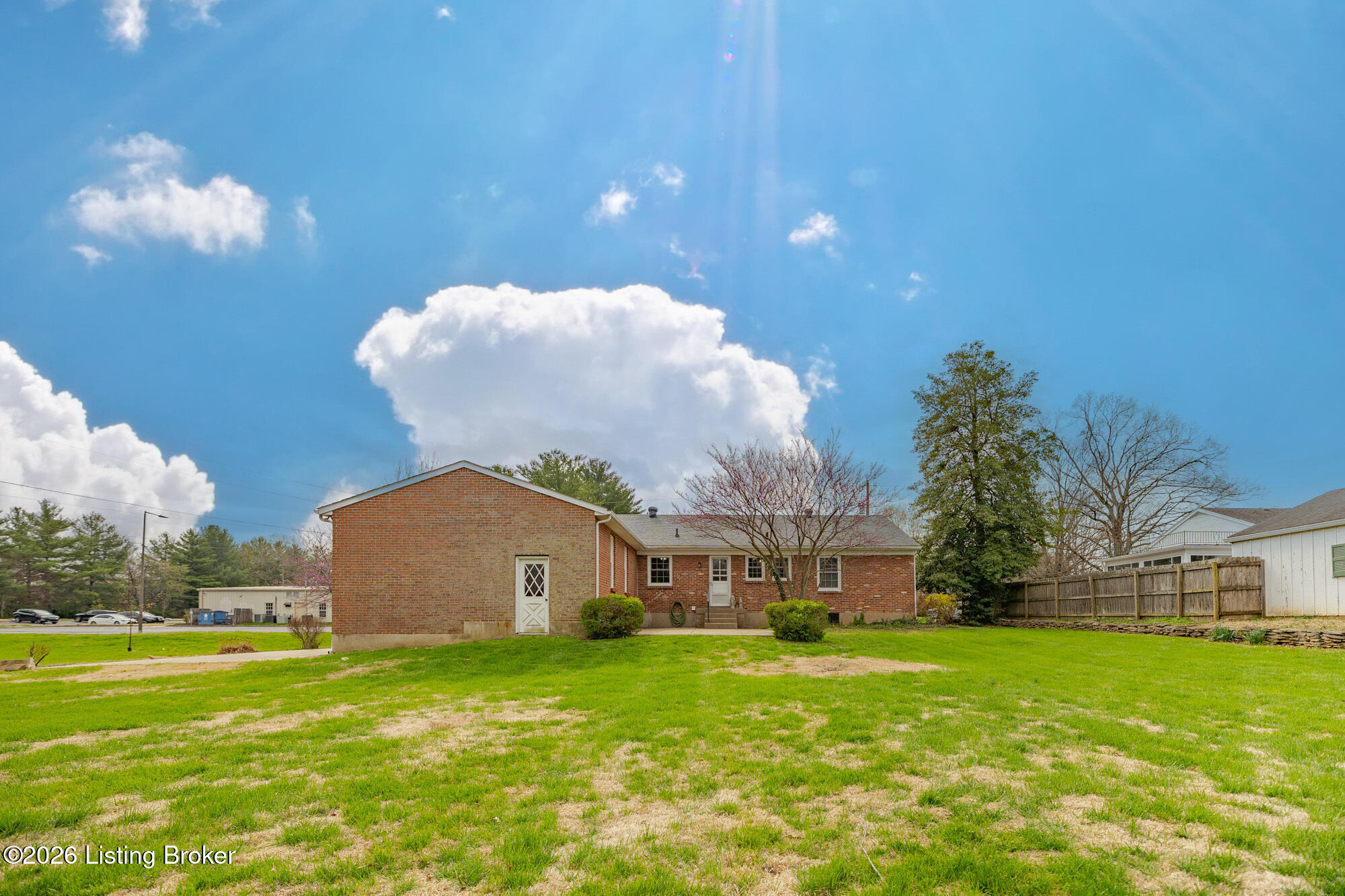 8609 Perry Road Louisville, KY 40222 - Photo 24 of 26 8609 Perry Rd-41_2