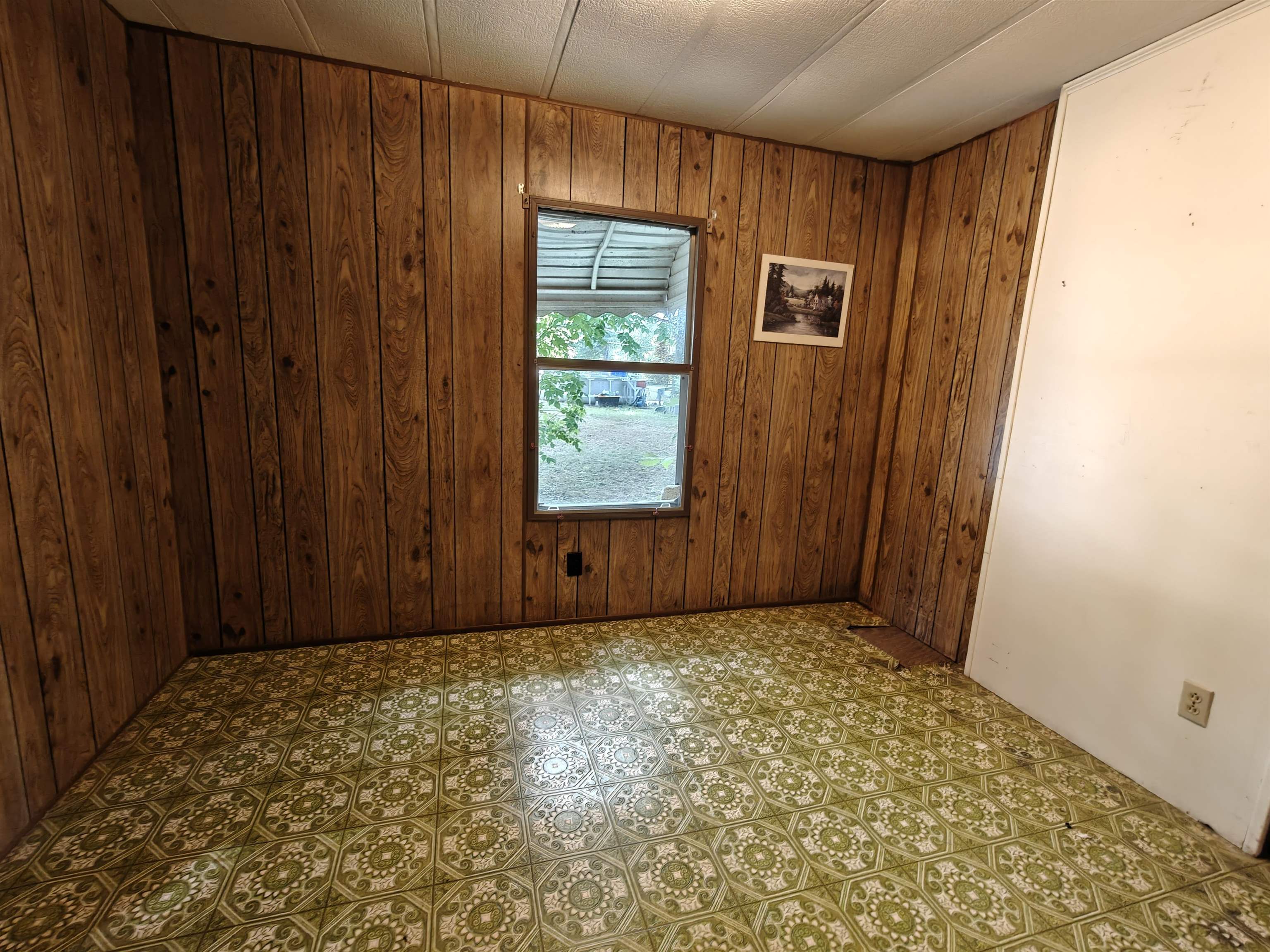 1873 Mina Road Harrison, MI 48625 - Photo 19 of 40 Gallery Image 19