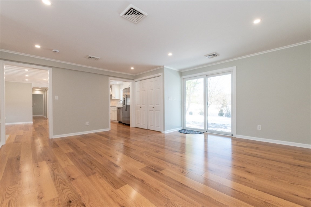 689 Old Connecticut Path Framingham, MA 01701 - Photo 20 of 35