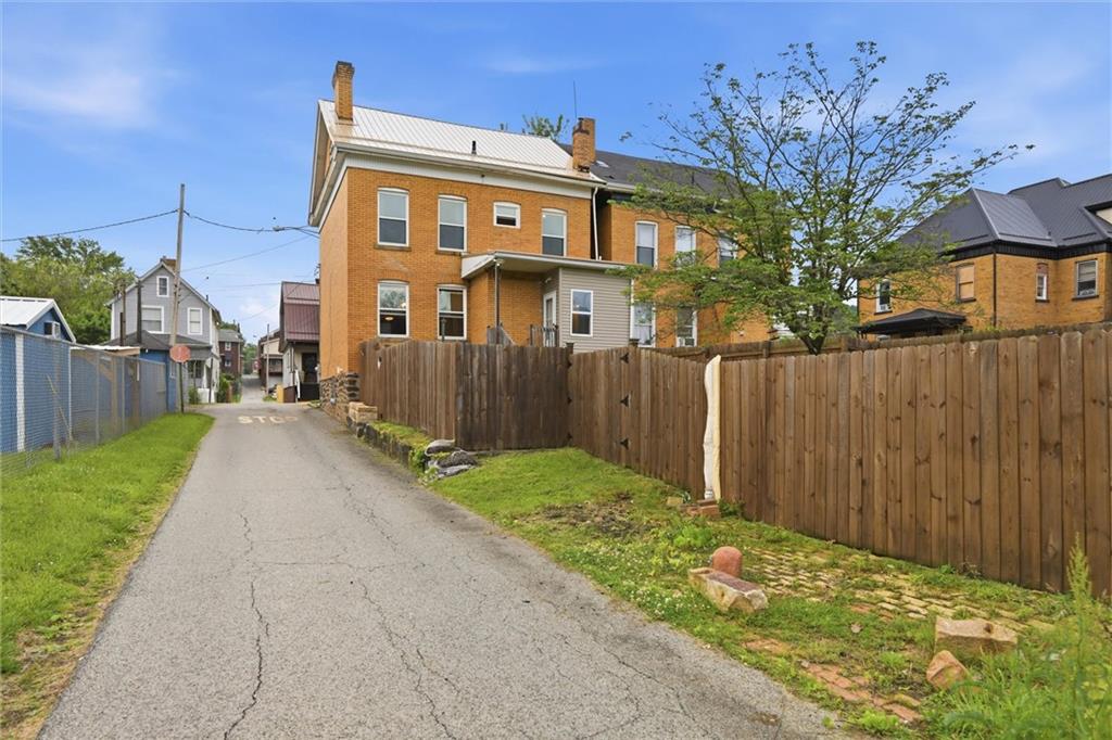 305 3rd Street Freeport, PA 16229 - Photo 30 of 38