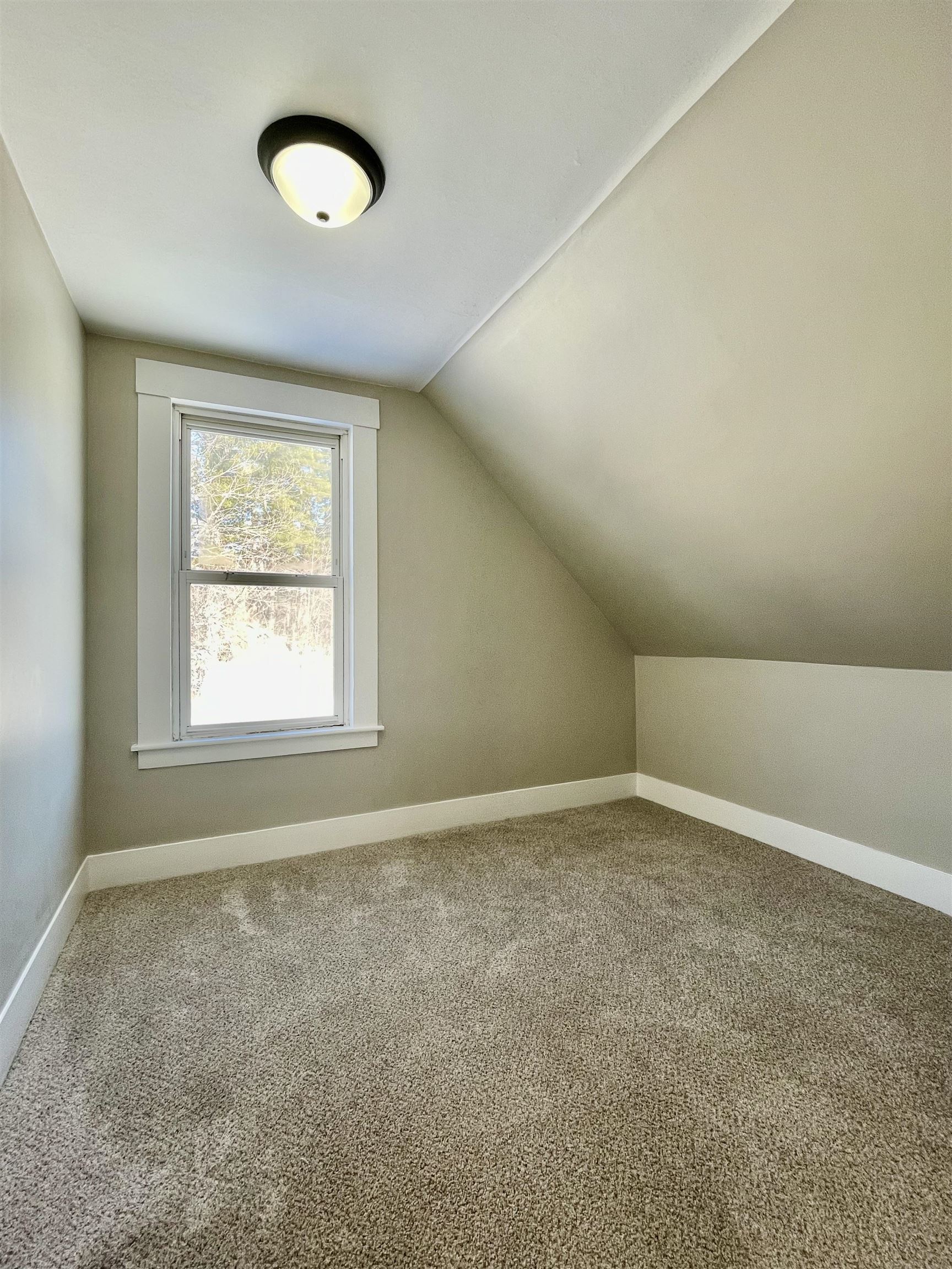 18 River Road Concord, NH 03303 - Photo 20 of 31