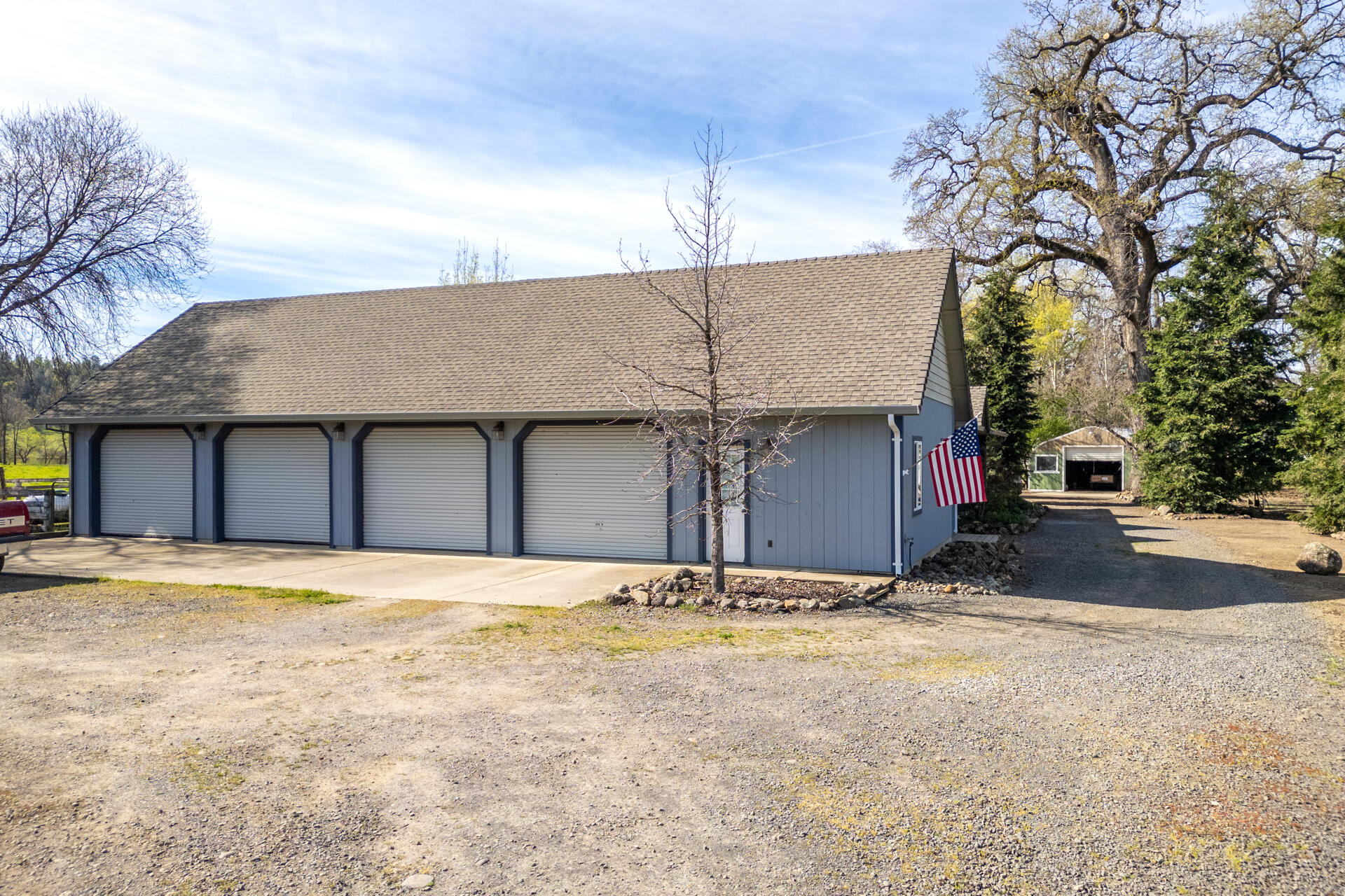 11847 Oak Run Road Oak Run, CA 96069 - Photo 28 of 54 a front view of a house with a yard