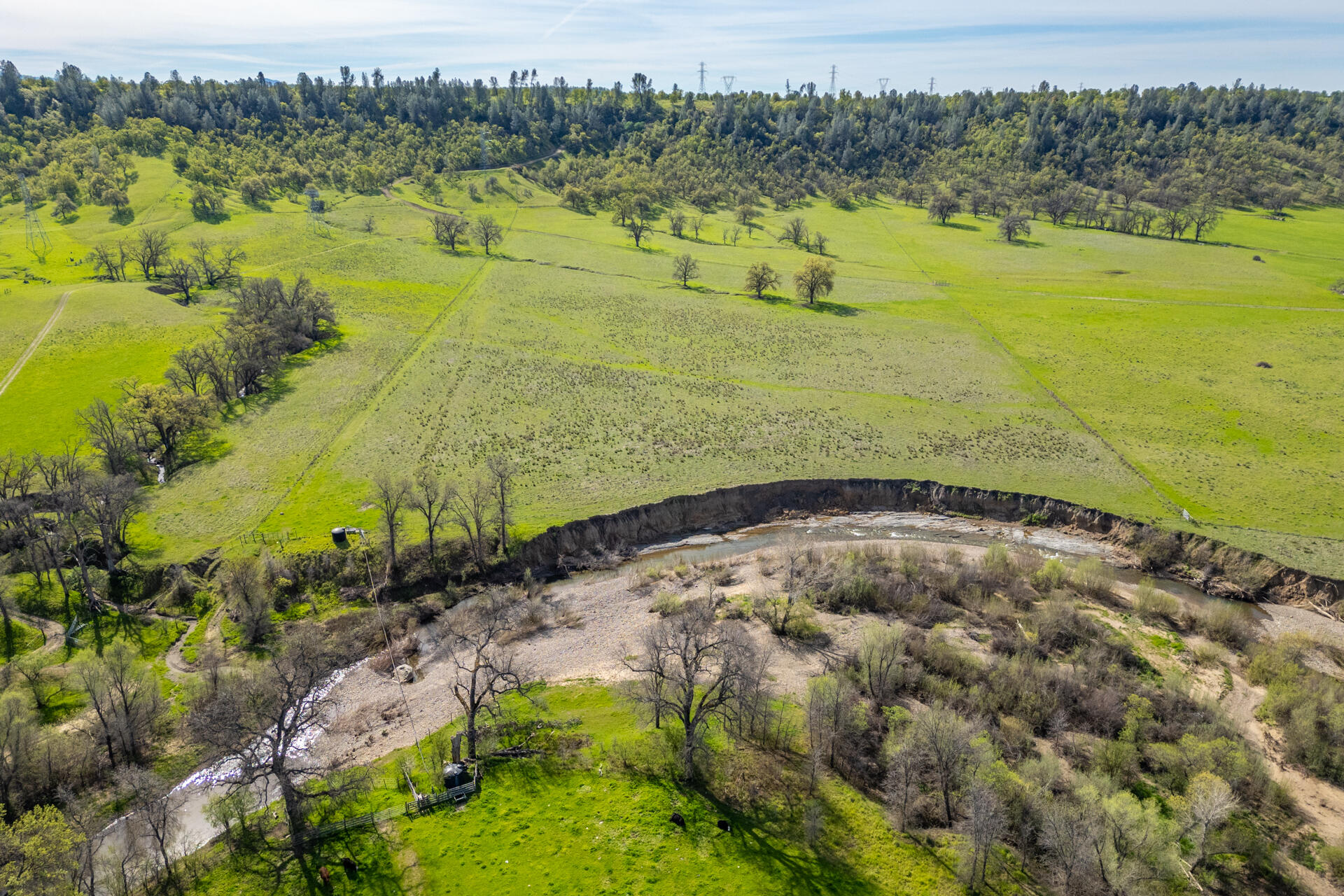 11847 Oak Run Road Oak Run, CA 96069 - Photo 3 of 54 a view of an ocean view
