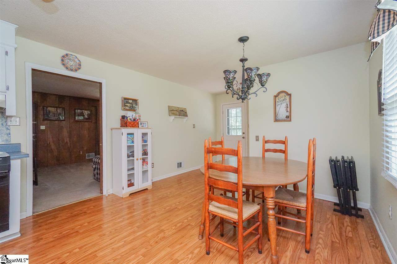 216 Matheu Road Inman, SC 29349 - Photo 8 of 17