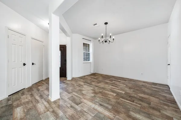 $2,600 | 4502 Park Trail Lane, Pasadena, TX 77505