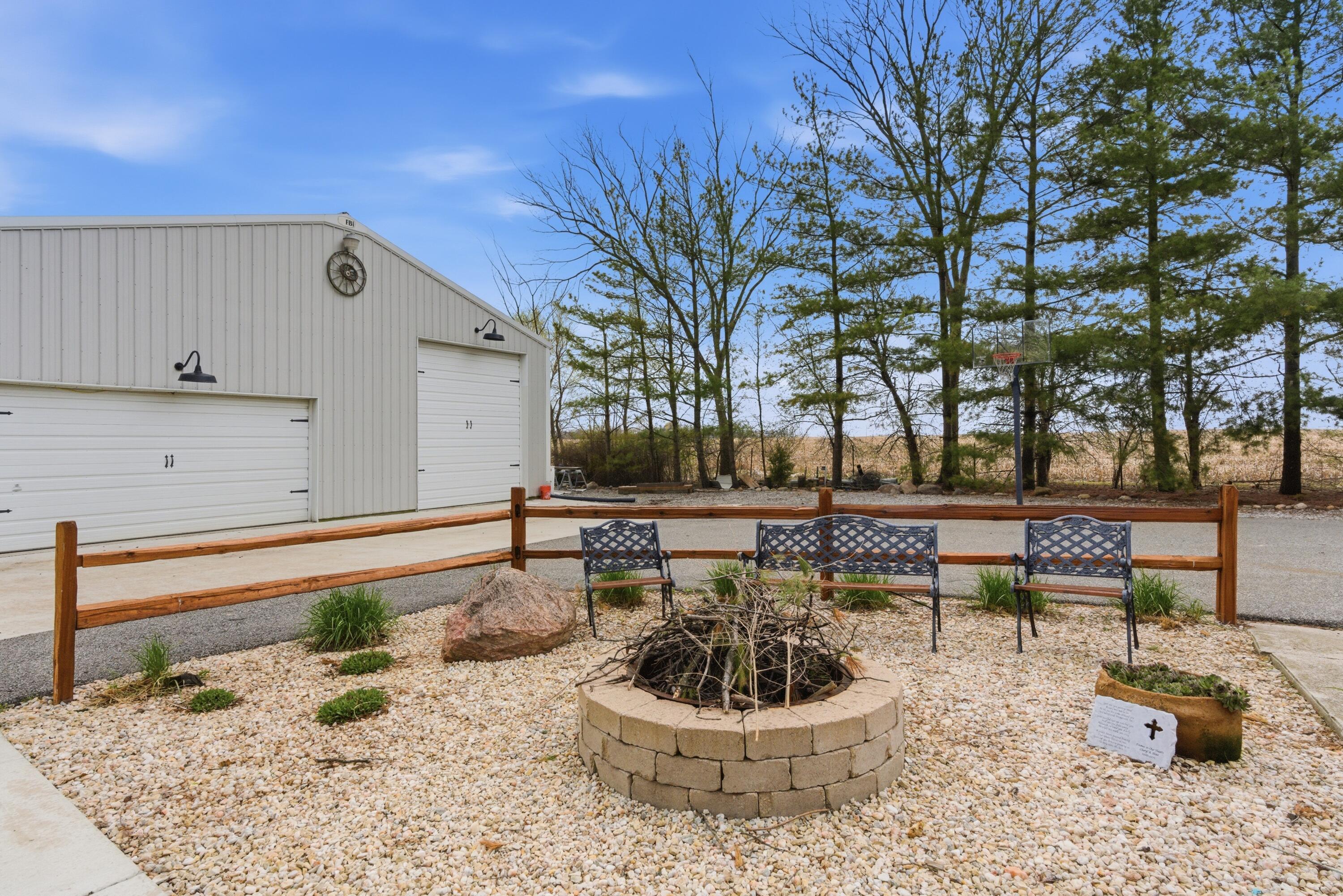 772 West 900 South Hebron, IN 46341 - Photo 24 of 35 3000x2002