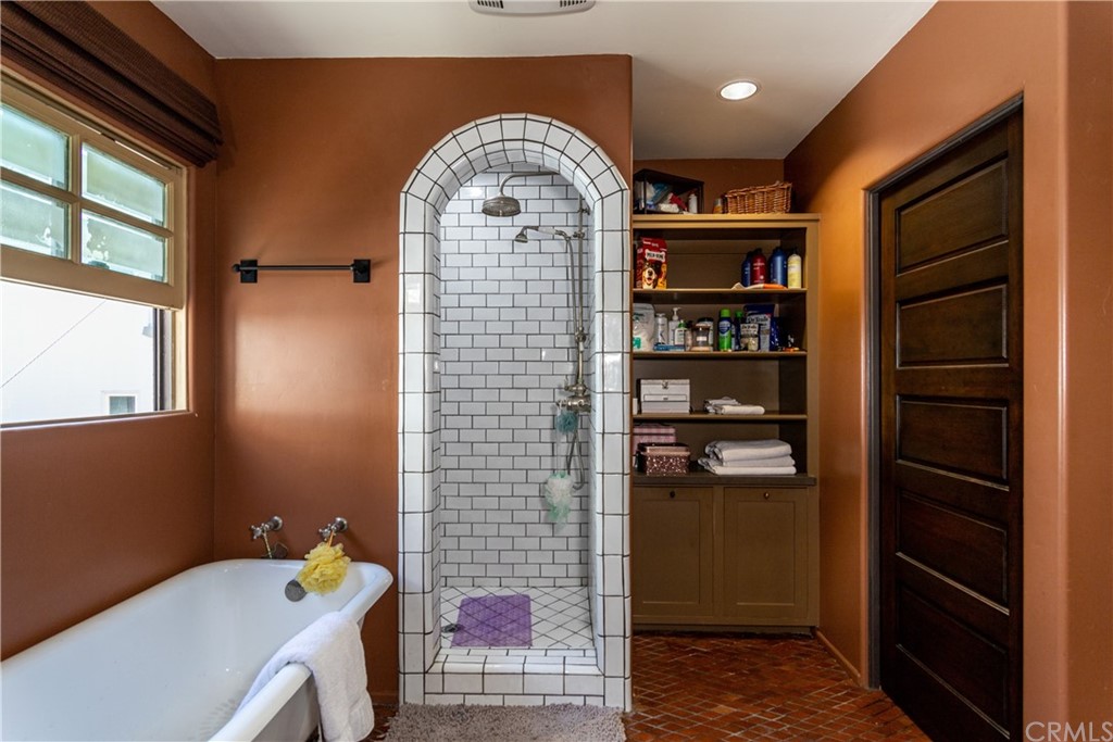 66 Corinthian Walk Long Beach, CA 90803 - Photo 20 of 26 a room with a walk in closet and a window