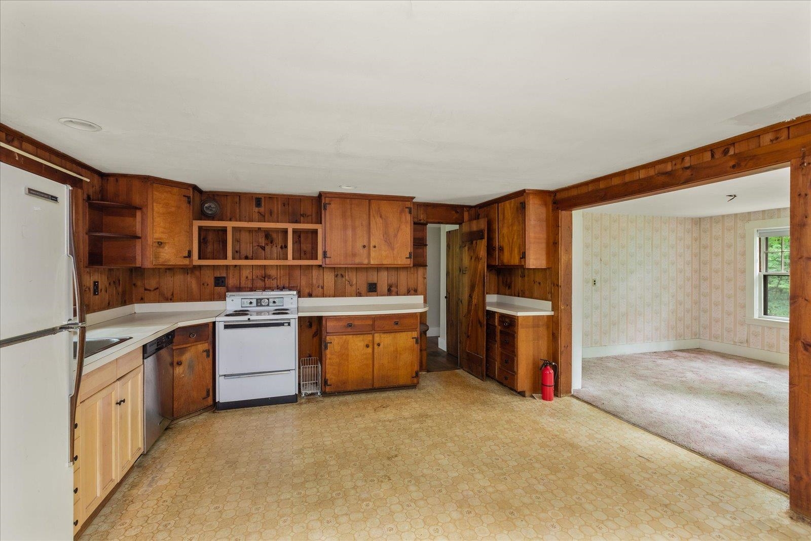 207 Valley Road Dublin, NH 03444 - Photo 4 of 19