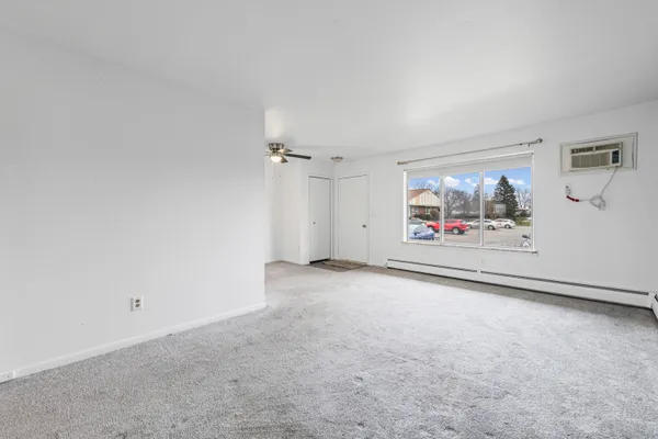 $89,900 | 25229 Franklin Terrace, Unit 5, South Lyon, MI 48178
