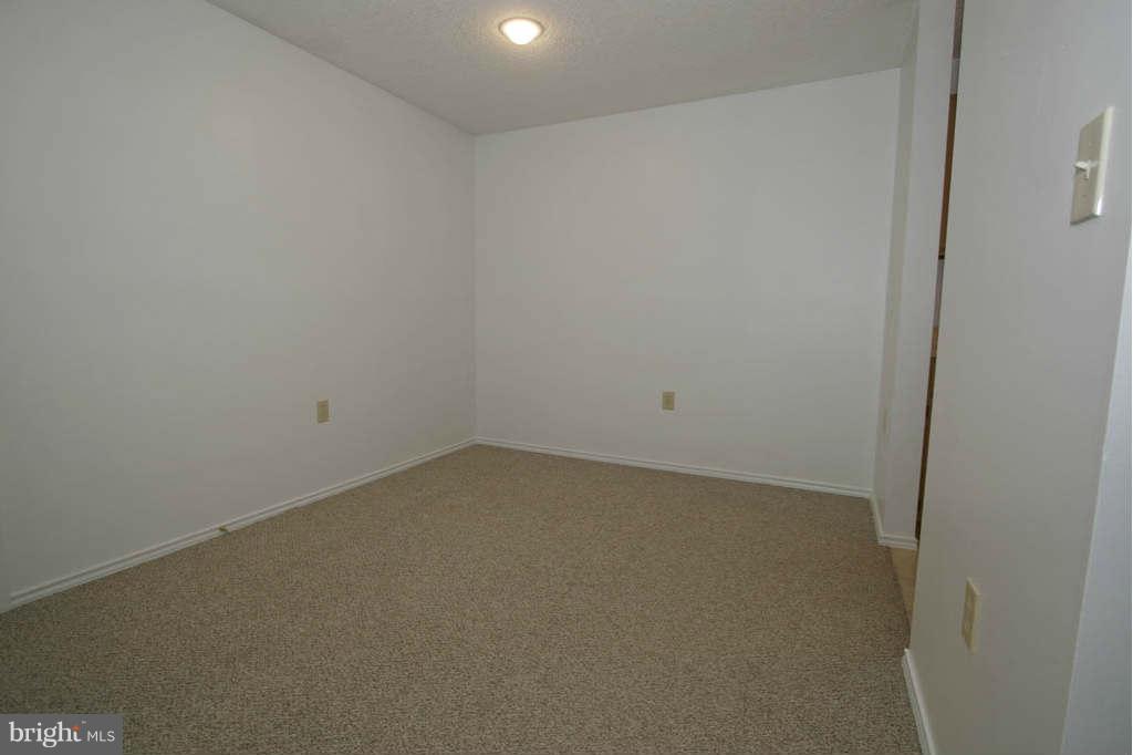21013 Timber Ridge Terrace, Unit 203 Ashburn, VA 20147 - Photo 12 of 24 Bedroom (Master)