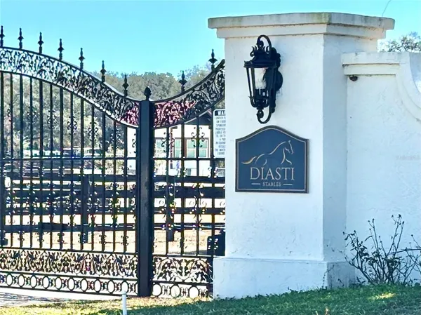 $1,475,000 | 21051 Southeast 42nd Street, Morriston, FL 32668