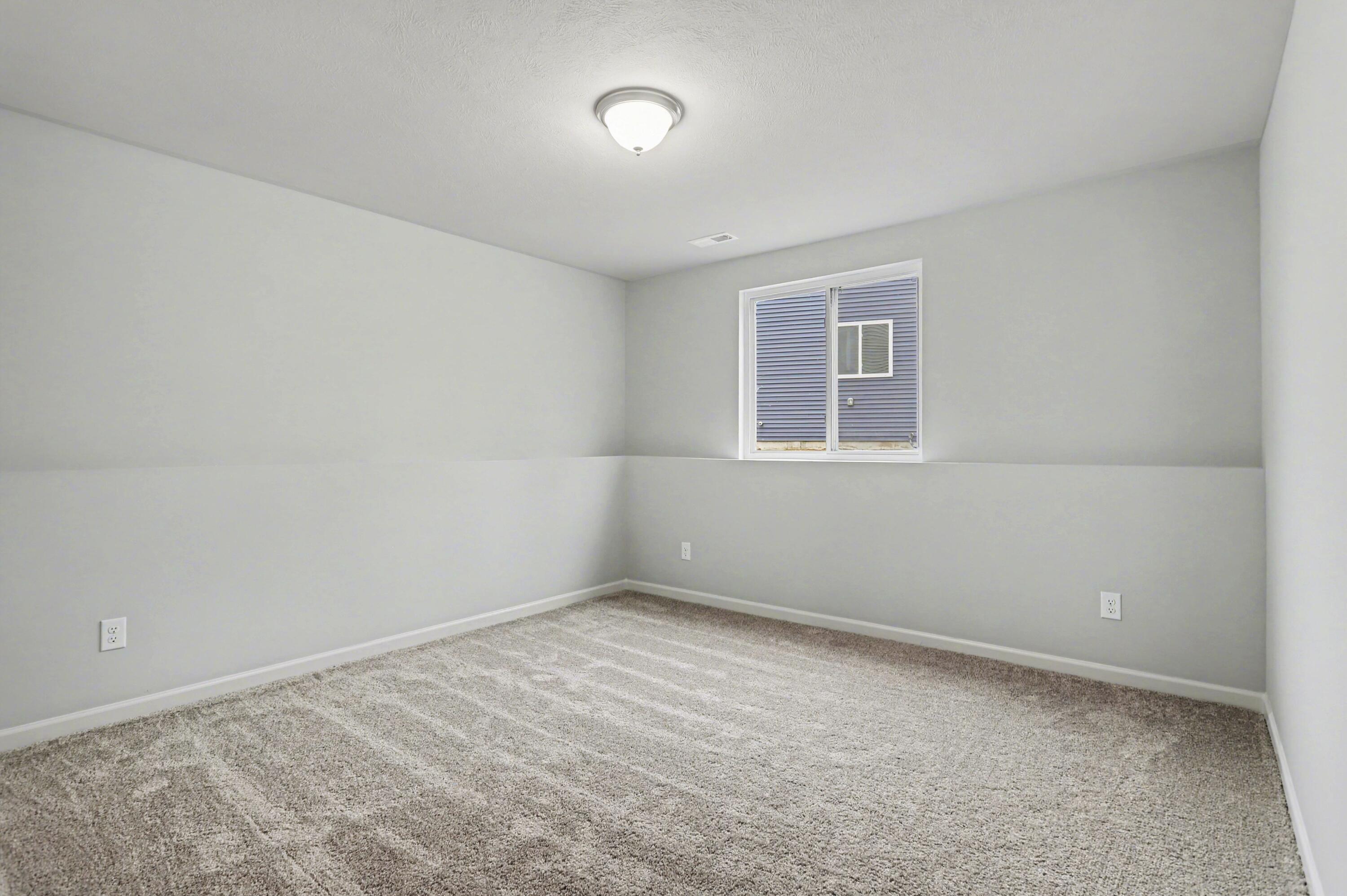 1212 Pine Street Three Rivers, MI 49093 - Photo 18 of 29 MFW035-i2060-BR3