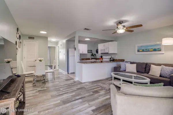 $139,000 | 1664 Beach Boulevard, Unit K167, Biloxi, MS 39531