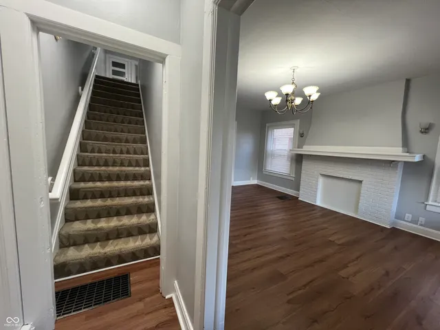 $1,199 | 3248 Central Avenue, Indianapolis, IN 46205