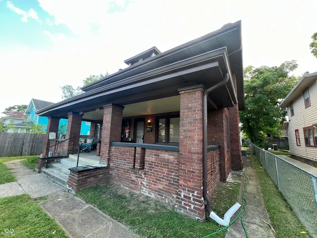$1,199 | 3248 Central Avenue, Indianapolis, IN 46205