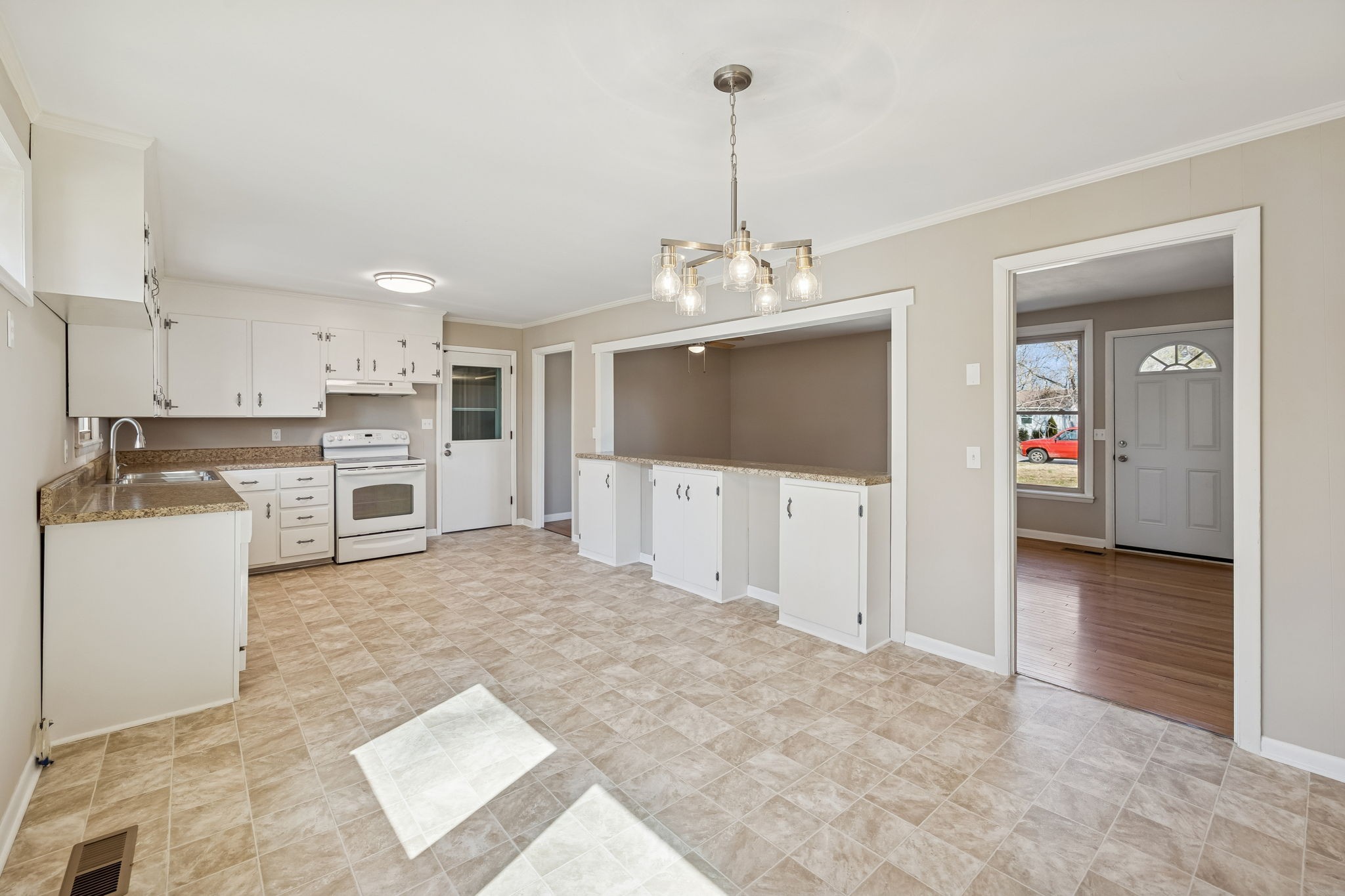 1614 Trinity Circle Lebanon, TN 37087 - Photo 13 of 39 Gallery Image 13