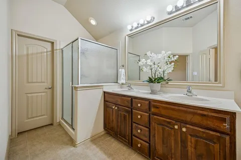 $340,000 | 9437 Drovers View Trail, Fort Worth, TX 76131