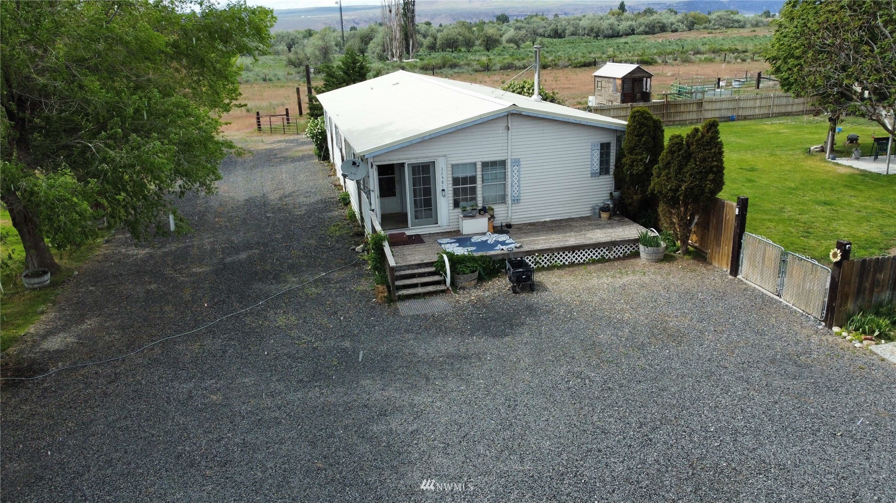 35487 Pinto Ridge Road Northeast Coulee City, WA 99115 - Photo 15 of 30 Gallery Image 15