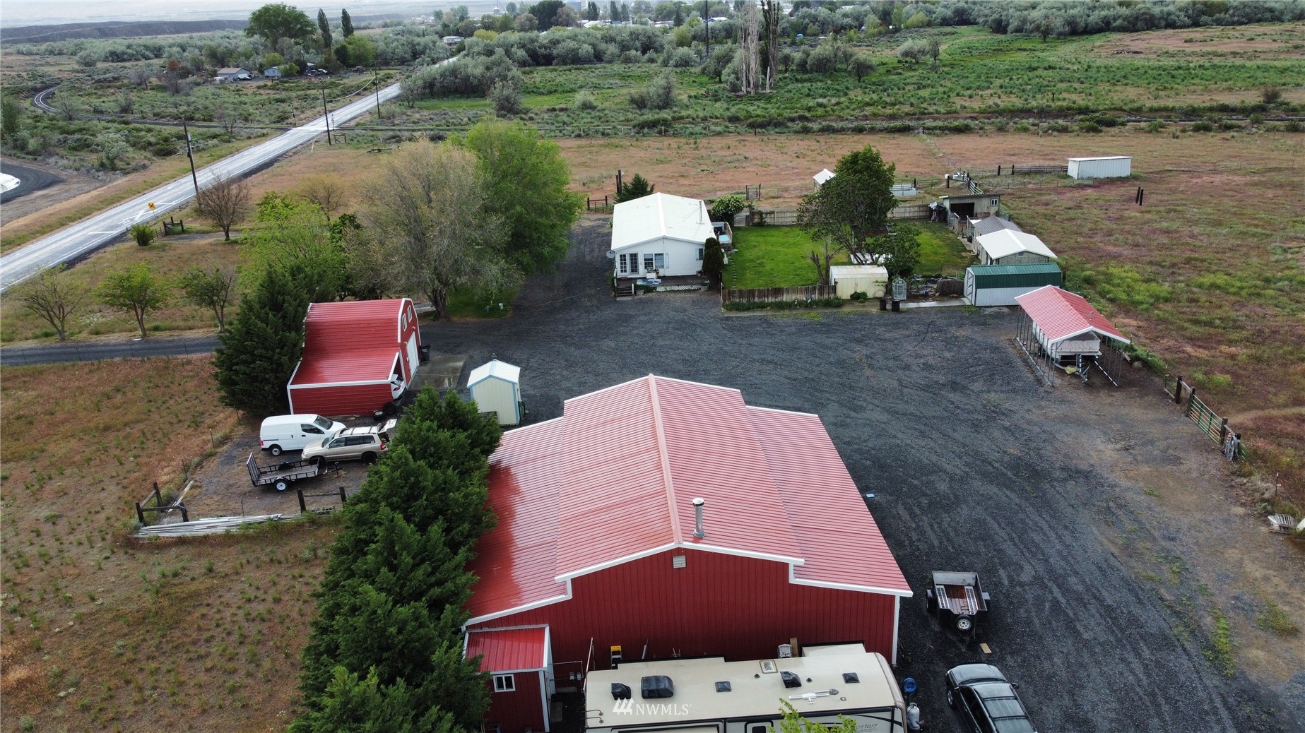 35487 Pinto Ridge Road Northeast Coulee City, WA 99115 - Photo 10 of 30 Gallery Image 10
