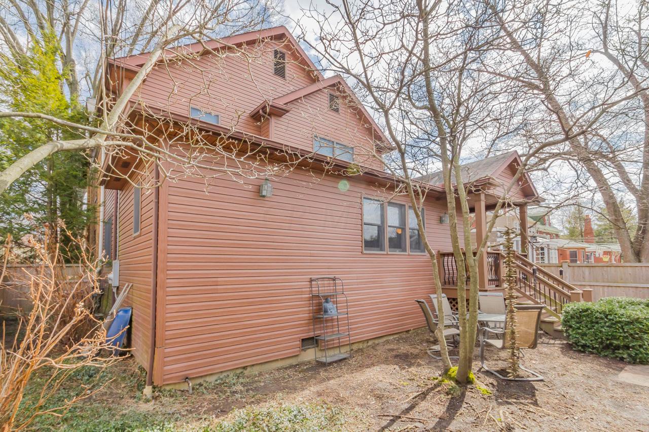 193 South Ardmore Road Columbus, OH 43209 - Photo 14 of 50