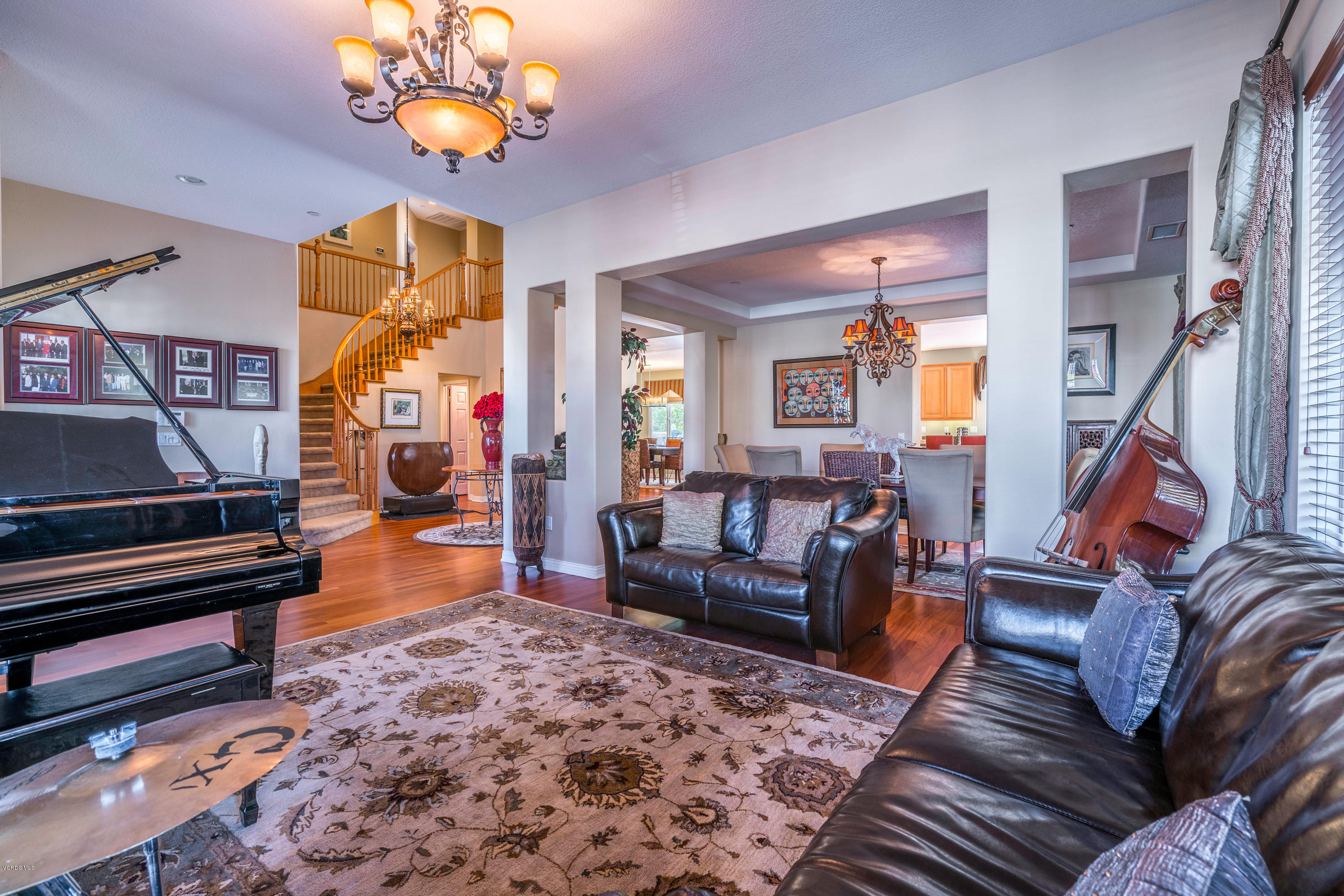 1345 Hidden Ranch Drive Simi Valley, CA 93063 - Photo 6 of 50 1345 Hidden Ranch Dr Simi-print-007-5-DS
