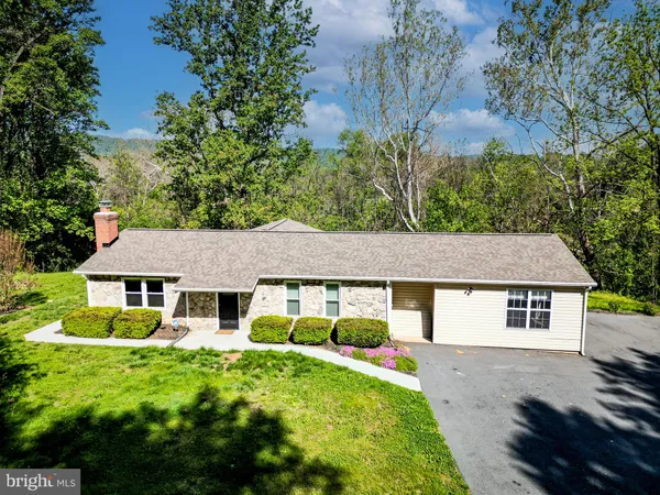 $3,200 | 2816 Ballenger Creek Pike, Frederick, MD 21703